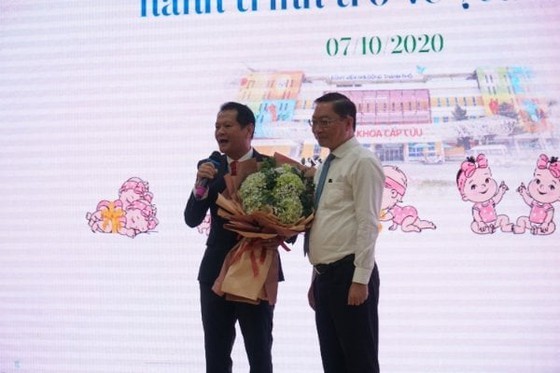 Famous conjoined twins discharged from hospital healthily ảnh 1