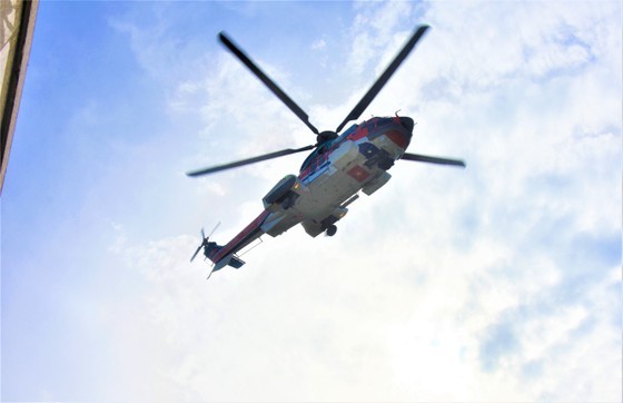 Vietnam’s first rooftop helipad for medical service begins operating in HCMC ảnh 1