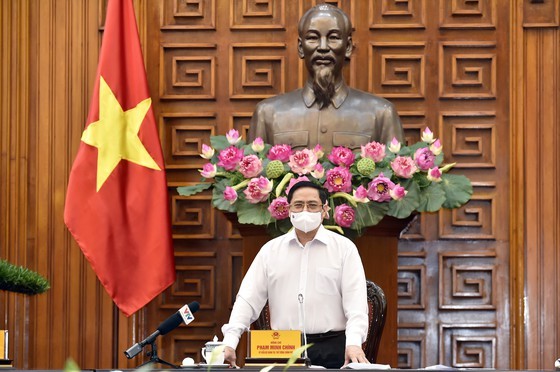 PM suggests forming COVID-19 vaccine fund ảnh 1