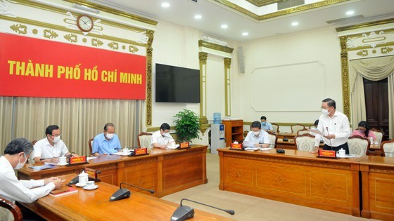 Citywide social distancing to be imposed from May 31 ảnh 1