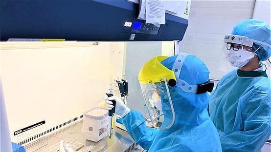 Vietnam to strive for 150 million Covid-19 vaccine doses: Deputy Health Minister ảnh 1