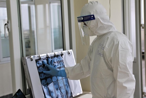 Covid-19 deaths with and without underlying health conditions in HCMC, Dong Thap