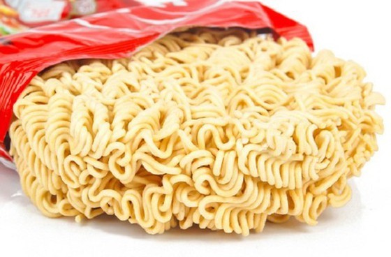 More dried noodles recalled in EU for containing banned substance ảnh 1