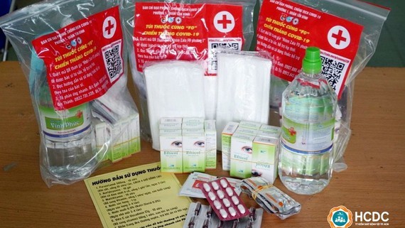 HCMC buys more 200,000 medicine bags for Covid-19 patients at home ảnh 1