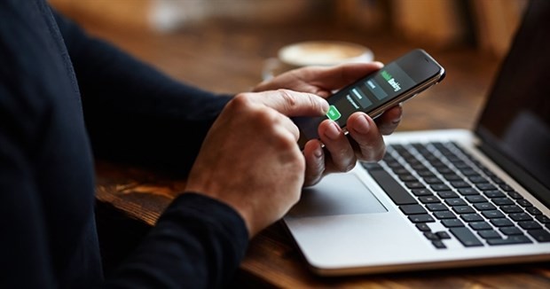 Banks urged to embrace digitisation ảnh 1