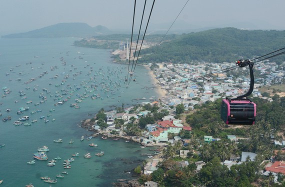 Amusement parks in Phu Quoc allowed to reopen to public ảnh 1