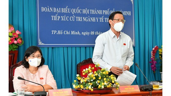 President prompts to draw lessons from Covid-19 to prepare for better response ảnh 3