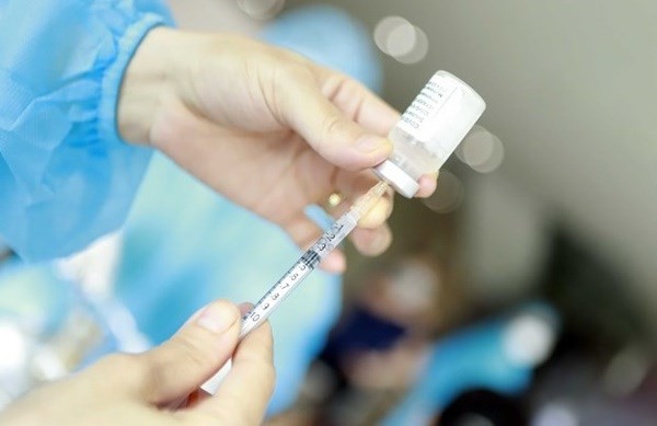 Vietnam aims to have 95% of children aged 12-17 vaccinated against Covid-19 ảnh 1