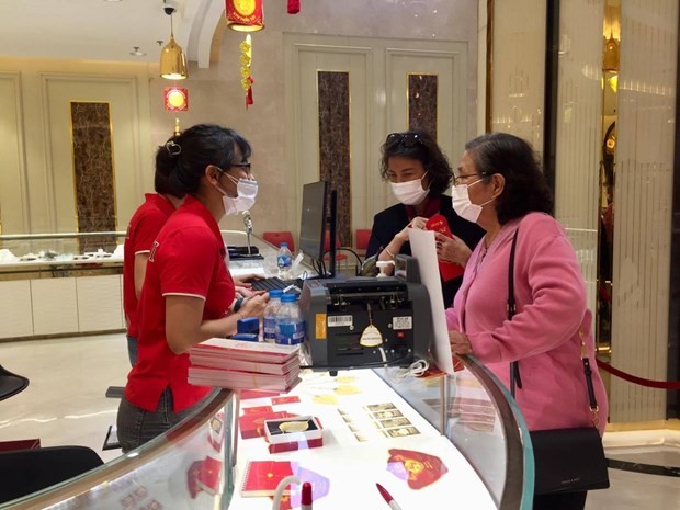 Vietnam Report announces top 10 prestigious retailers in 2021 ảnh 1