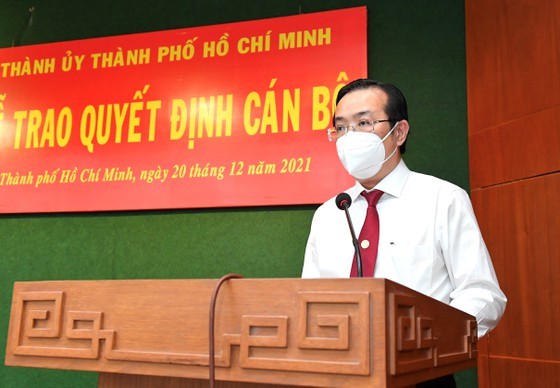Mr. Le Van Minh appointed as Secretary of Party Committee in District 10 ảnh 3