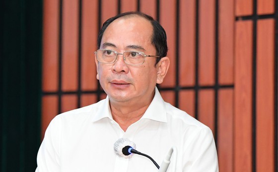 300 newly graduated doctors sent to work at grassroots health clinics ảnh 3