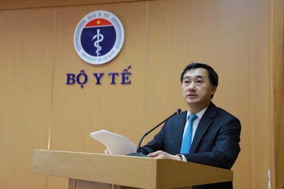 Ministry to issue vaccine passports to people from April 15 ảnh 2