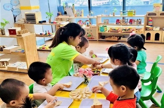 Education sector in HCMC proposes policies for its growth ảnh 1