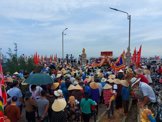 Fish-worshipping festival recognized as National Intangible Cultural Heritage  ảnh 1