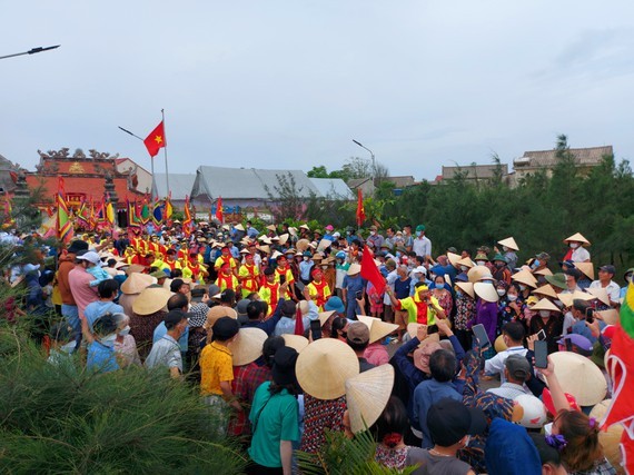Fish-worshipping festival recognized as National Intangible Cultural Heritage  ảnh 2