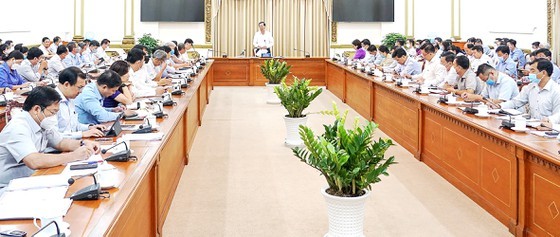 HCMC People's Committee asks to remove difficulties, accelerate disbursement  ảnh 1