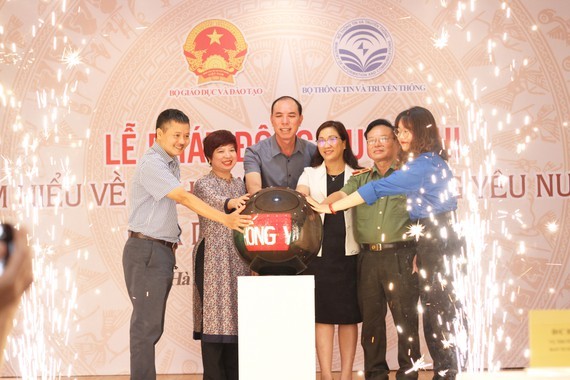 Contest about Vietnam’s history of patriotic traditions launched ảnh 1