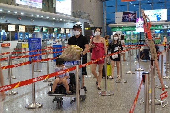 Roadmap for aviation recovery after the Covid-19 pandemic needed ảnh 2