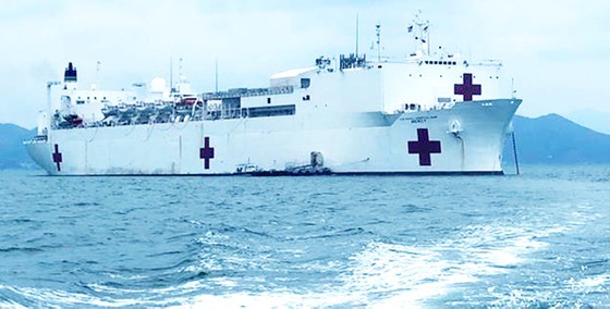 Navy hospital ship arrives in Vietnam for Pacific Partnership ảnh 1