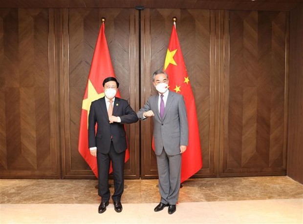 Vietnam, China seek to foster bilateral partnership in all fields ảnh 2