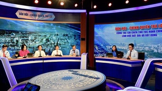 HCMC to digitize land records to create shared data for all districts ảnh 1