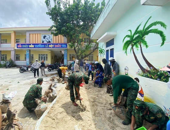 Central region braces for typhoon Noru ảnh 2