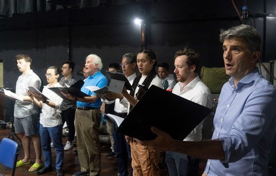 Concert promoting peace to debut in Vietnam ảnh 1