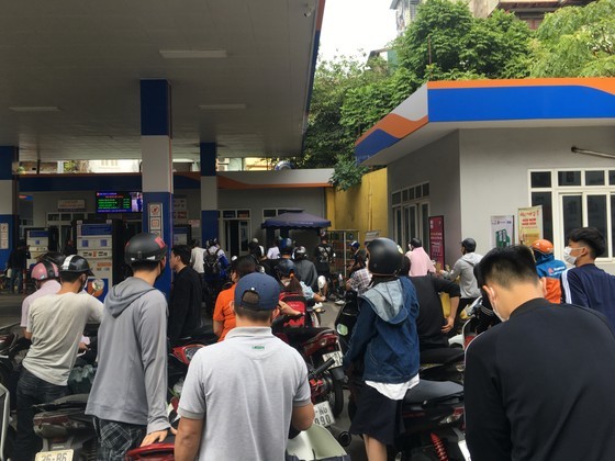 Current petroleum distribution system needed to be arranged: Experts ảnh 1