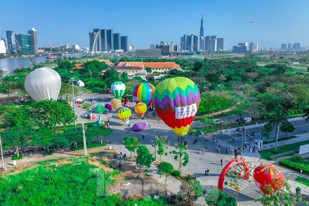 HCMC int’l music, hot air balloon festivals to take place in December ảnh 1