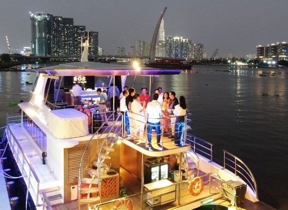 Conference held to discuss night-time economic development ảnh 1