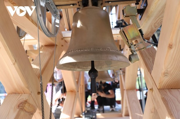 One of the new bells at the Notre Dame Cathedral Basilica of Saigon (Photo: Radio the Voice of Vietnam)