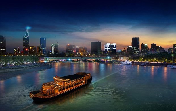 Contemplating the twilight by the Saigon River. (Photo: VNP)