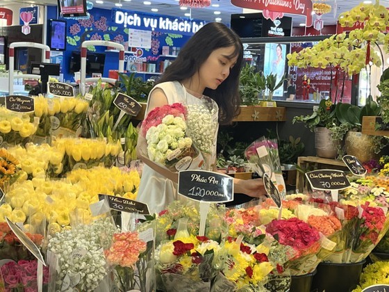 Flower prices increase on Valentine's day