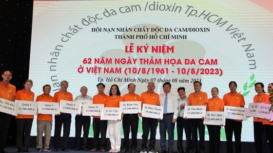 Nearly VND8.4 billion is pooled to support Agent Orange victims in Ho Chi Minh City