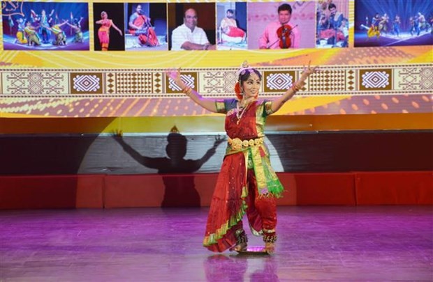 A performance as part of the Kuchipudi show in Dak Lak on August 16. (Photo: VNA)