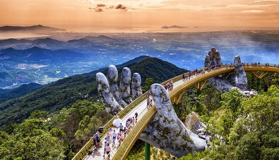 Golden Bridge, a tourist magnet in Da Nang city (Photo: VNA)