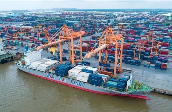 port-in-hai-phong-city-558.jpg.webp