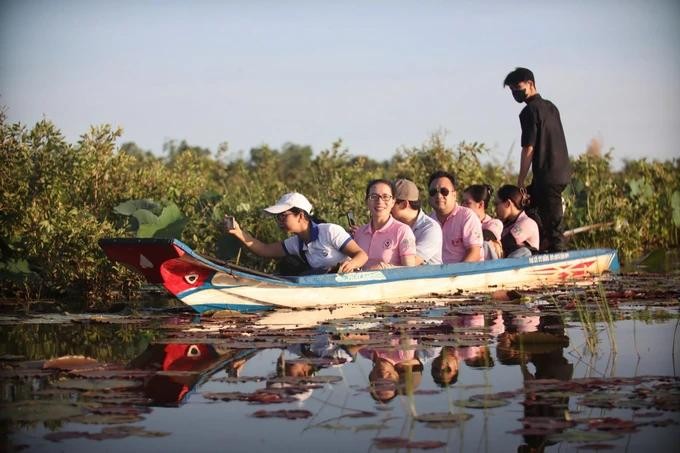 tham quan khu bao ton.webp