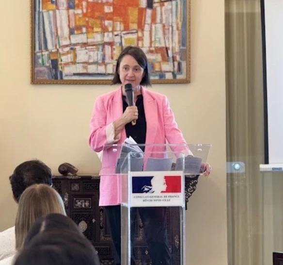 tong lanh su phap.jpg