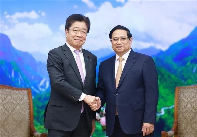 pm-pham-minh-chinh-japan-finance-minister.jpg