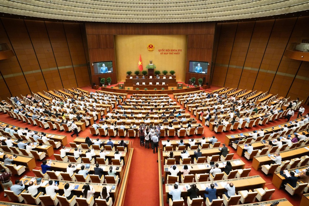 quoc hoi.jpg