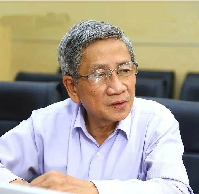thuyet.jpg
