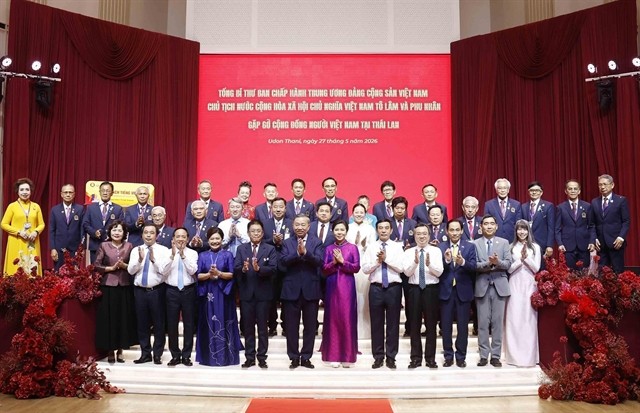 506035_5491372485549166_vna_potal_tong_bi_thu_chu_tich_nuoc_to_lam_gap_go_cong_dong_nguoi_viet_nam_tai_thai_lan_8787916.jpg