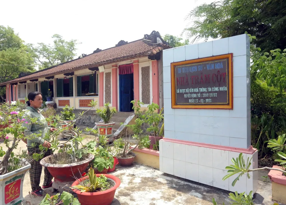 8-5947-8290.jpg