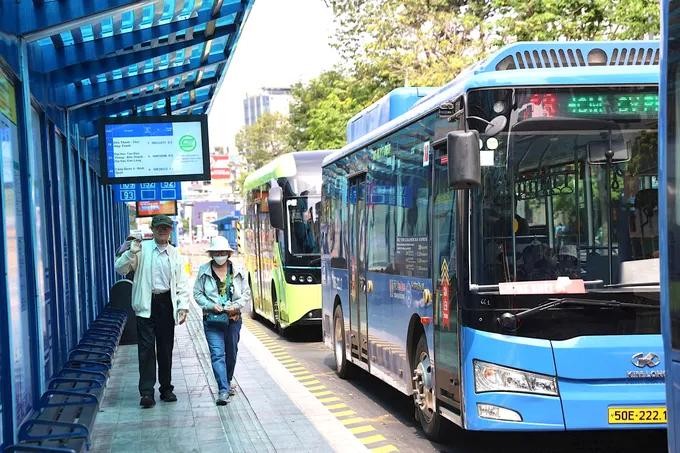 bus.jpg