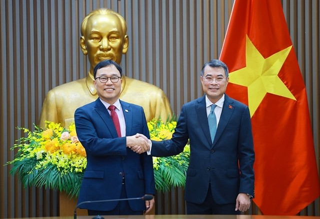 513126_5519985301336219_vna_potal_thu_tuong_tiep_dai_su_han_quoc_choi_young_sam_den_chao_tu_biet_8855603.jpg