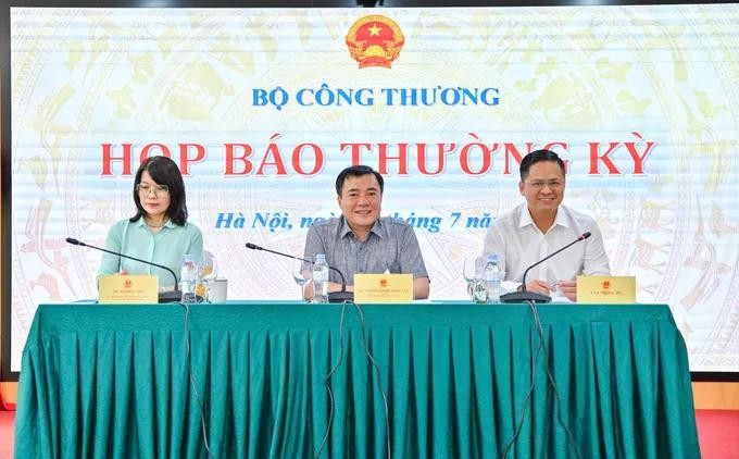 moi truong.jpg