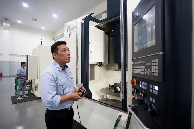 CNC.jpg