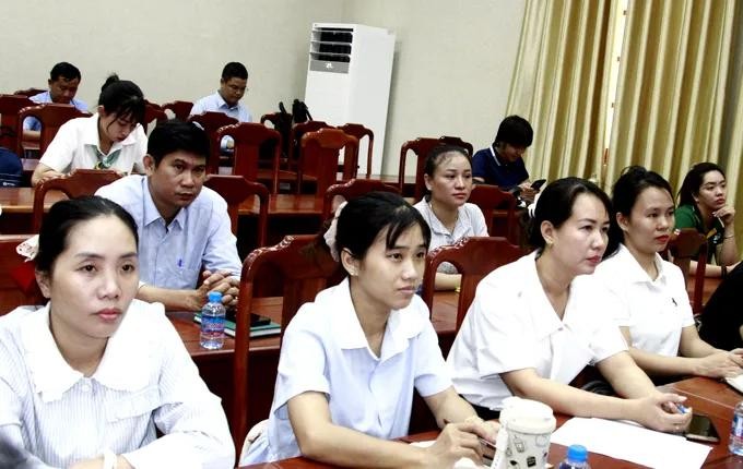 truong hoc.jpg