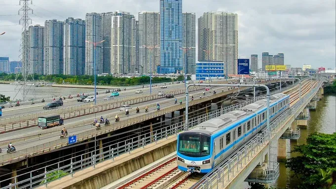 20230829-095903-tau-metro-thu-nghiem-chuyen-dau-tien-tau-vuot-cau-sai-gon-tien-ve-thanh-pho-thu-duc-anh-hoang-hung-original-original-3425-1575.jpeg